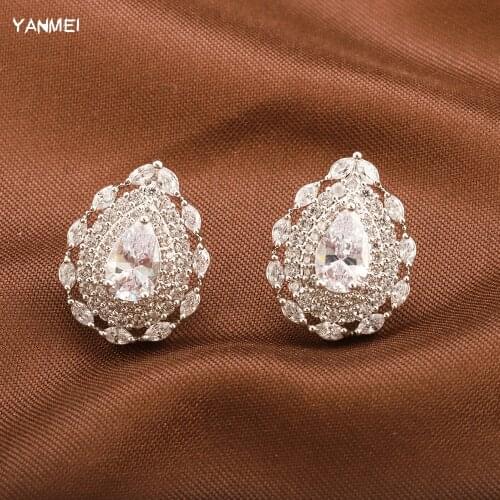 Classic Retro Luxury Water Drop Stud Earrings for Women Fashion and Exquisite Design Hollow Geometric Woman бижутерия для женщин