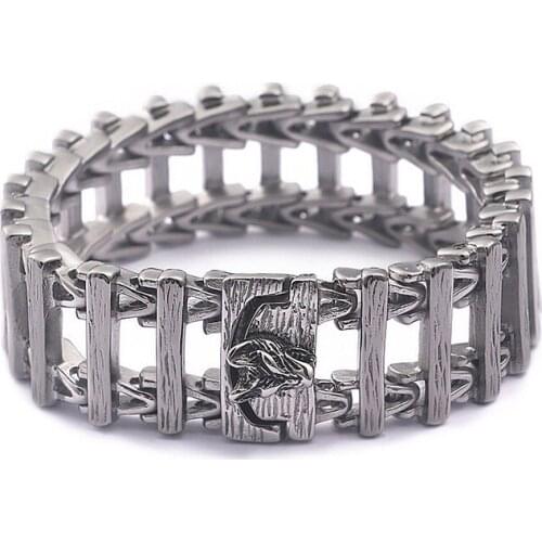 The new wolf head personality trendy titanium steel domineering mens bracelet