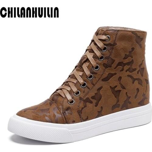 Womens ankle boots autumn winter camouflage print sheepskin leather shoes woman casual boots flat heel coffee platform shoes