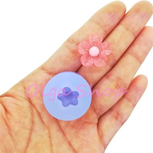 HYL461 18.9mm Small Flower Silicone Mold Fondant Cake Decoration Candy Sugarcraft Resin Clay Art Earrings Necklace Pendant DIY