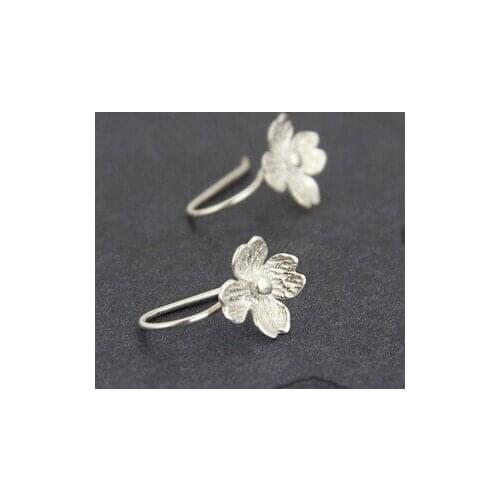 2016 New arrival promotion fashion flower design 925 sterling silver ladies`stud earrings wholesale jewelry