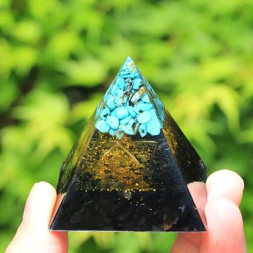 Handmade pink Crystal Tree Of Life Orgone Pyramid natural Stone Healing Orgonite Pyramid Resin Ornaments yoga jewelry