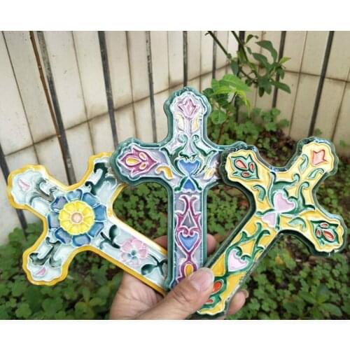 Cross Sculpture Ceramic Crafts Painted Delicate Ornaments Sand Table Decoration Holiday Gifts Home Decoration