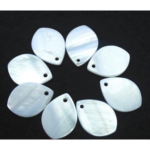 25pcs nature freshwater shell beads pendants mother of pearl for women short bracelets making findings 15x20mm free shippings