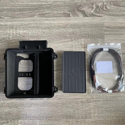 For Audi Q7 2018---- wireless charging module + glove box