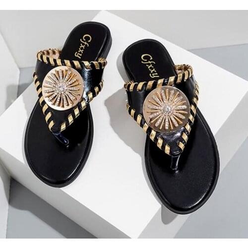Flip Flops Women Shoes Outside Beach Ladies Slippers Metal Bling Rhinestones Flat Solid Female Footwear Big Size Summer Slides