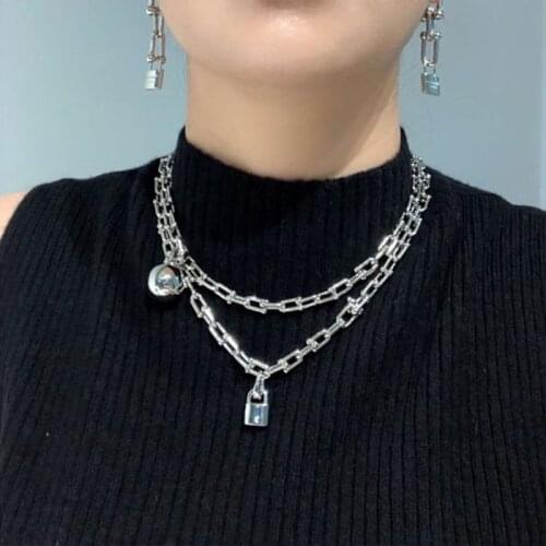 Personality Necklace 925 Sterling Silver Womens Ball And Lock Pendant Necklace Popular Luxury Jewellery In Europe And America