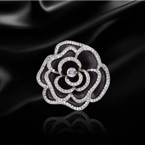 Fashion Rhinestone Rose Flower Brooch Enamel Crystal Camellia Brooches for Women Lapel Pin Coat Corsage Luxulry Wedding Jewelry
