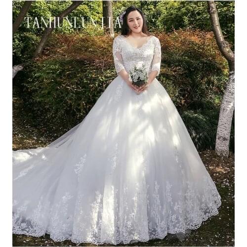 Ballroom Wedding Dresses TANHUNLUNJIA China