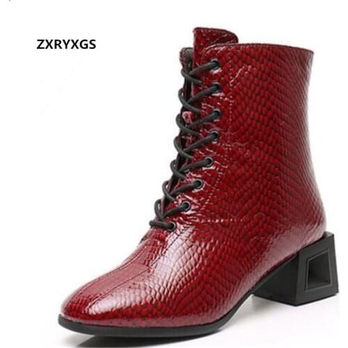 2021 New Spring Top Cowhide Patent Leather Mid Heel Shoe Martin Boots Ankle Boots Large Size Warm Cotton Boots Womens Boots