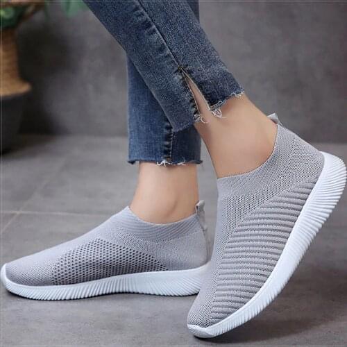 KUIDFAR Walking Shoes
