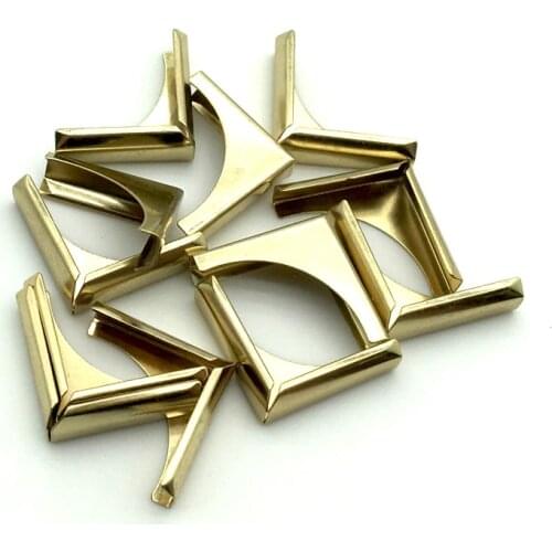 50PCS 20X20X6mm Metal Gold Corners For Books Scrapbooking Photo Albums Menus Corner Protectors Metal Crafts DIY Ornament SC091