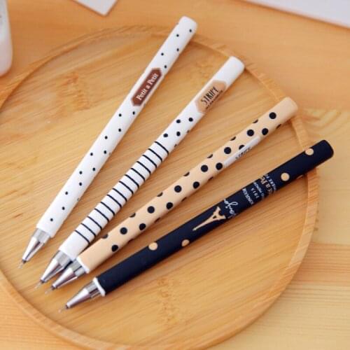3pcs BZNVN Of course, stationery erasable pen easy to wipe clean the pupils 0.5mm friction thermal Gel black Bibi core 47690