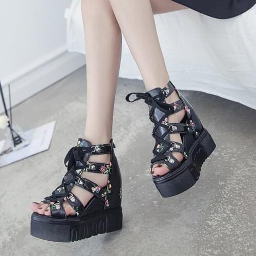 Fashion Slope Heel Platform Large Size Sandals Summer Fashion Round Toe Pandanus Cool Womens Sports Style High Heels Sandals