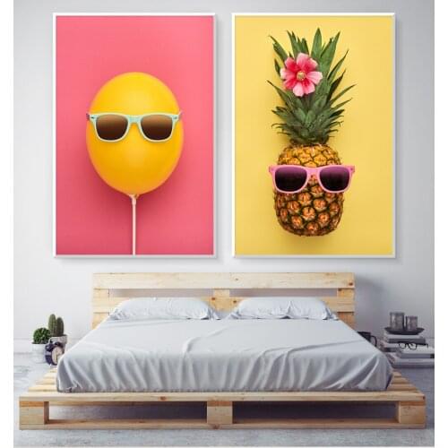 Hawaiian style posters, cool yellow balloons and pineapple oil paintings, prints, murals, wall decorations, home furnishings