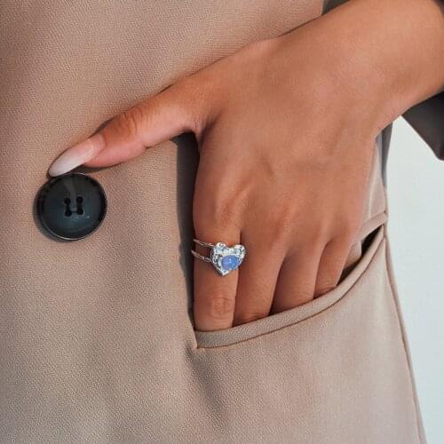 Lispector 925 Sterling Sliver Moonstone Love Heart Ring for Women Simple Retro Party Ring Temperament Female Jewelry Couple Gift