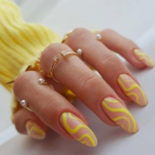 24pcs Yellow Lines Fake Nail Patch With Design Full Cover Women Nail Diy Tips Detachable Full Finished Acrylic Fake Nails