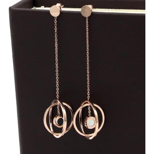 Fashion hollow ball hanging Roman numerals black and white double-sided shell rose gold earrings for women jewelry wholesale E62