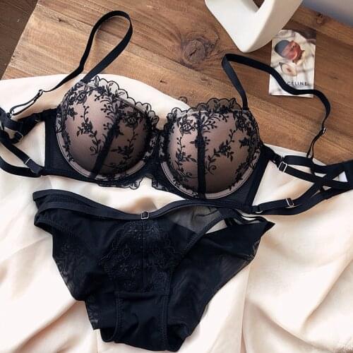 Sexy beautiful back lingerie embroidered lace half-cup gathered small chest underwear set strapped with underwire bra briefs set
