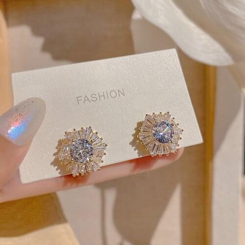 Golden Earrings Geometry Metal Gold Earrings For Women Shiny Tranparent Big Zircon Female Earrings Retro Earrings 2021 Trend