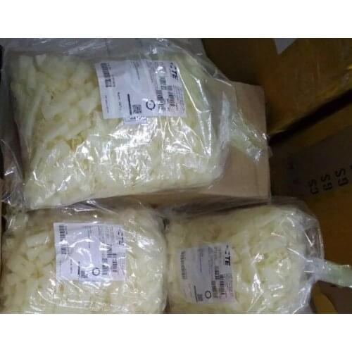 Connectors 926101-1 housing crimp sockets Terminals 100% new and original