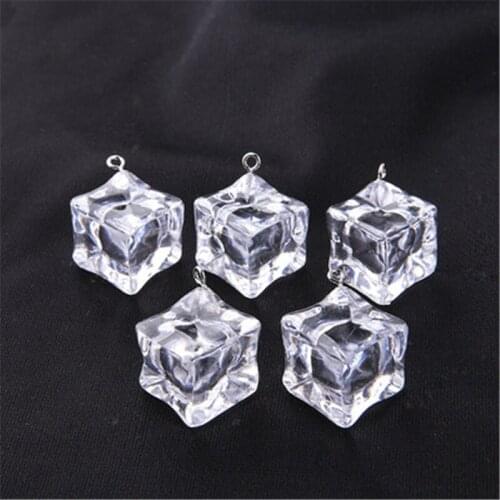6pcs Irregular Geometric Square Necklace Pendant Fashion Ice Cube Transparent Acrylic Pendant Jewelry Diy Wholesale Accessories