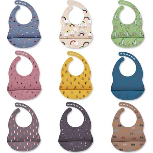 1PC Fashion Printed Cartoon Silicone Bib Waterproof Ajustable Burp Cloth Bandana Baby Bibs Lightweight Infant Drooling Scarf