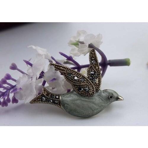 2018 Fashion Jewelry Cute Enamel Pin Metal Crystal Rhinestone Bird Brooch Men Broche Strass Animal Vintage Brooches For Women