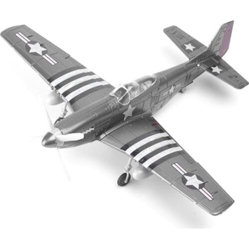 1/48 World War II P-51 Mustang Fighter Model Airplane Plastic Model Kit Simulation Assembly Military Aircraft Toy