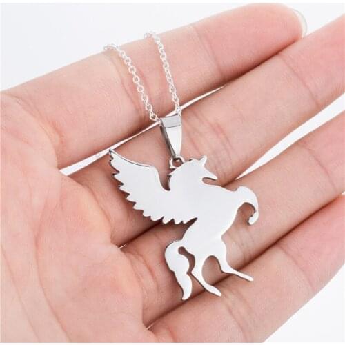 European And American Personality Flying Horse Necklace Animal Pendant Lady