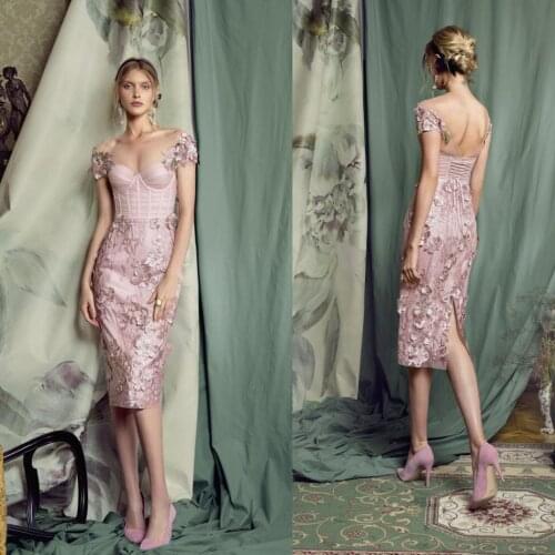 2019 Mother of the Bride Dresses Lace Appliques Short Sleeve Mermaid Evening Gowns Sexy Backless Knee-Length Wedding Guest Dress