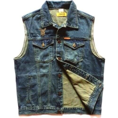 Mens Motorcycle Denim Vest Classic Single Breasted Sleeveless Jean Jacket High Quality Metal Badge Brooch Waistcoats