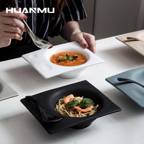 Creative Ceramic Soup Bowl Nordic Ice Cream Bowl Dessert Salad Bowl With Spoon Milk Tea Shop Restaurant Tableware