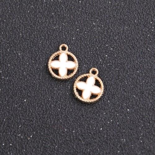 6pcs 13*15mm Alloy Metal Drop Oil Round White Flower Charms Pendant For DIY Bracelet Necklace Jewelry Making