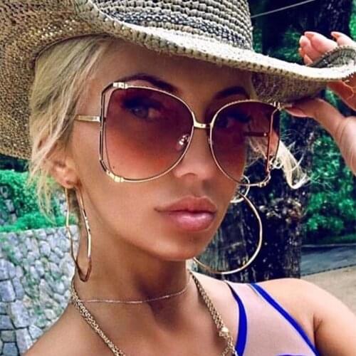 2020 New Half Frame Brand Designer glasses Women Square Pearl Sunglasses for Female Fashion Oversized Clear Pink Eyewear Ladies