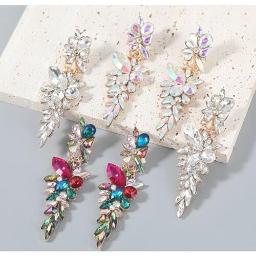 Pauli Manfi Fashion Metal Rhinestone Flower Long Earrings Womens Popular Shiny Dangle Earrings Party Accessories