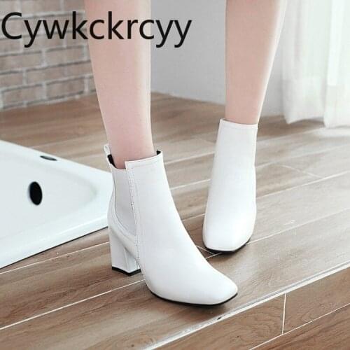 Winter The New fashion Square head Thick heel Martin Womens boots white Sexy Plus velvet Keep warm High heel Women boots 34-43