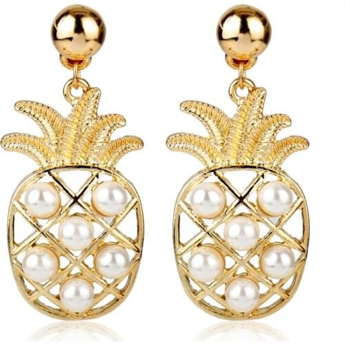 MQCHUN Dangle Earrings