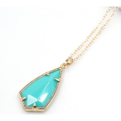 2021 New Trendy Faceted Shield Stone With Claw Pendant Necklace