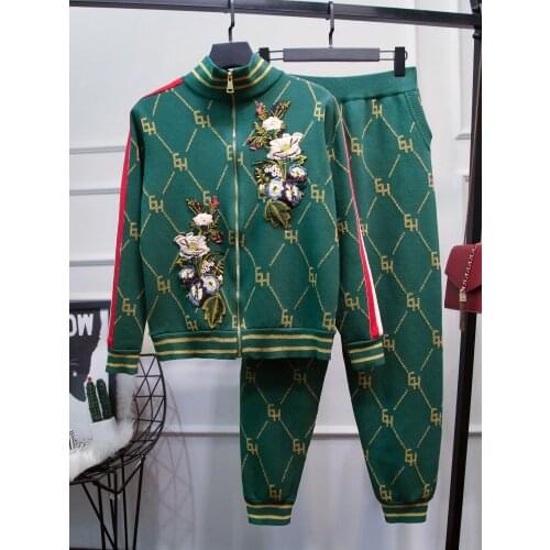 High quality Autumn Women embroidery flower contrast GreenBlack knitted cardigan sweaters coat casual pants Two piece set