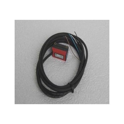 Free Shipping 2pcs/LOT photoelectric sensor LE5/4P 50117691