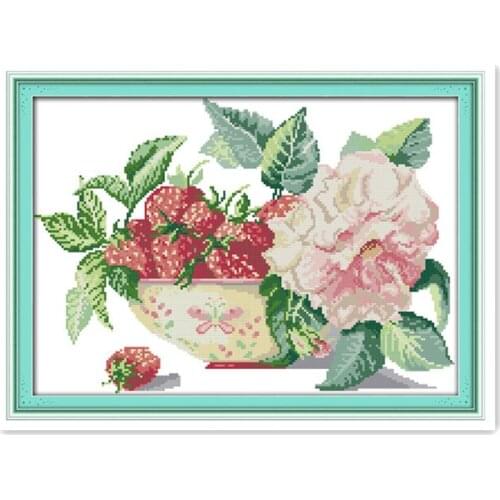 11CT 14CT Count Grid Embroidery Handmade Cross Stitch Set Strawberry Flowers Pots Small diy Embroidery Crafts Hanging