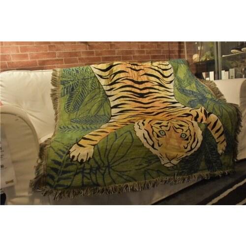 Tiger Knitted Tassel Plaid Deck CHair Divan Covering Blankets Women Outdoor Mantas Pets Dogs Covering Quilt