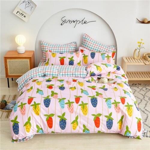 Strawberry pattern Bedding Set，Duvet Cover Set 220x240 With Pillowcase ,200x230 Quilt Cover,King Queen Size Blanket Cover，2020