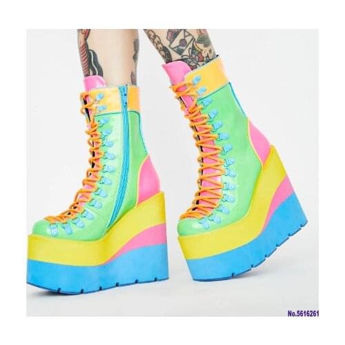 2020 New Winter Thickening Punk Motorcycle Boots Women Wedges Rivet Ankle Boots Matching Matching High Heel Booties Botas Mujer