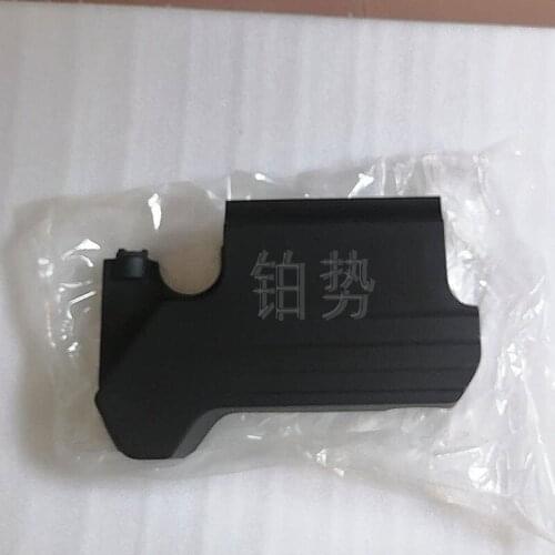 Car Vent manifold collector cover 2016-Nis sanL oul anP ath fin deI nfi niti QX60 2.5 S Engine trim Dust cover sealing cover