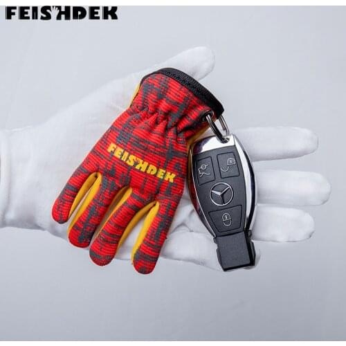 Keychain Leather Car Key Chain Fashion Red Reflective Men Women Luxury Bag Holder Souvenirs Gift Cute Accessories Moto Key Ring