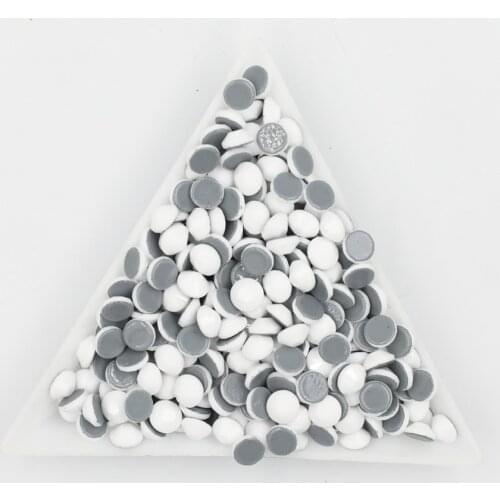 2020 Newest Porcelain White Opal Glass 3D Nail Art Decorations Crystal Nails Glue on Rhinestones for Wearing Garment