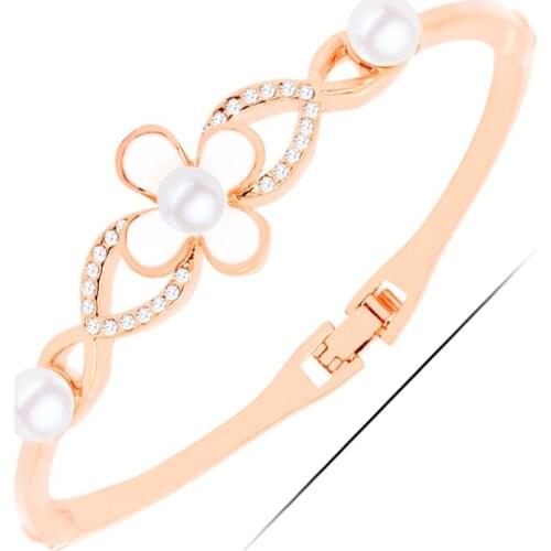 W121 Pearl Flower Bangle For Girlfriend Gold Color Jewelry 2017 Latest Design Bangle Wholesale Mothers Day Gift