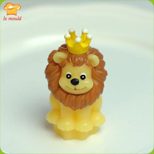 The zodiac silica gel candles tools birthday cake decoration candle mould lion king small chocolate mould Leo double sugar mold